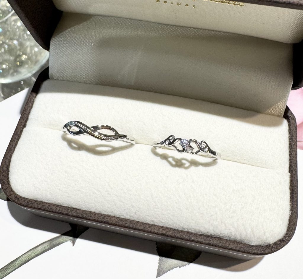 モチーフシリーズの結婚指輪