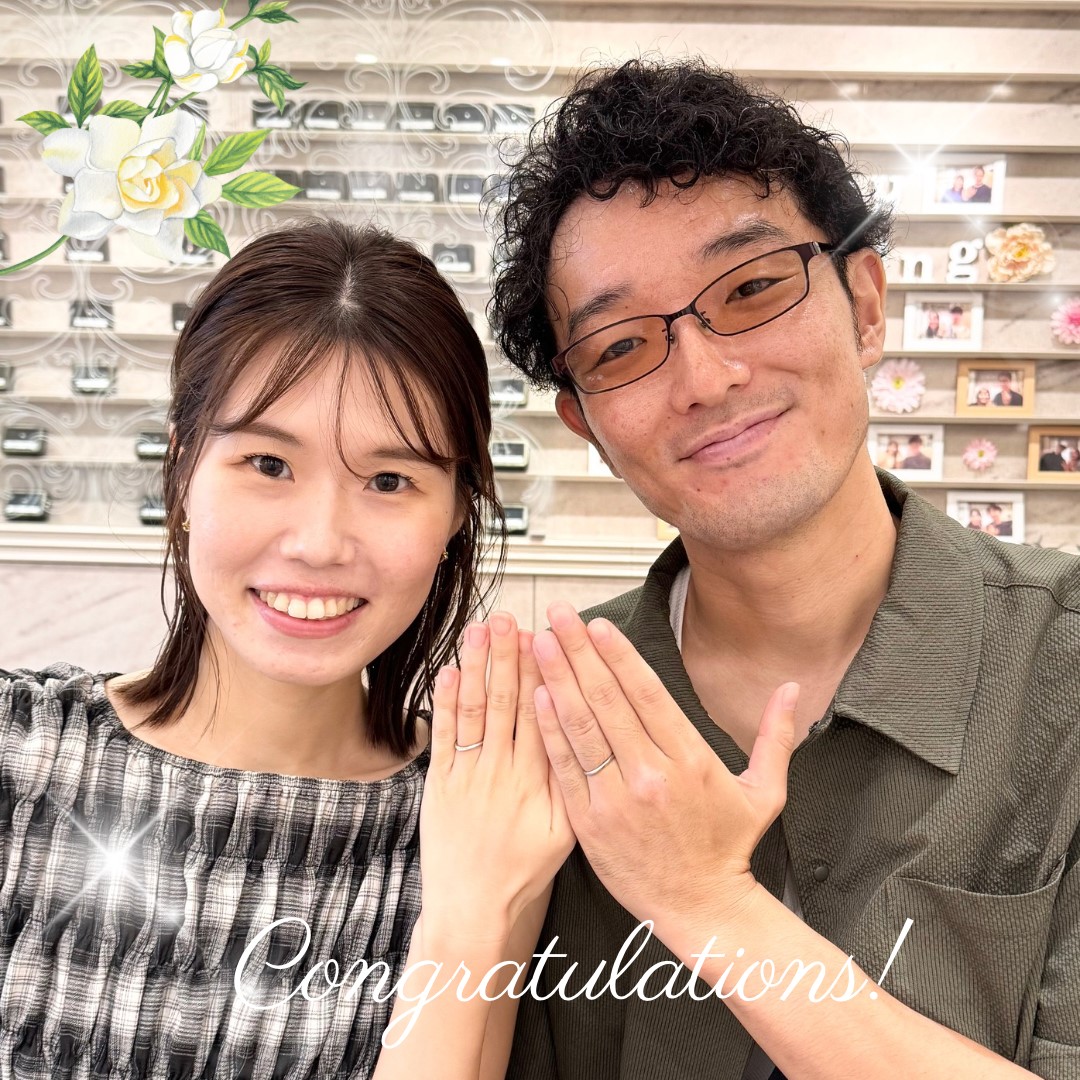 銀座店でご結婚指輪を購入いただいたカップル様