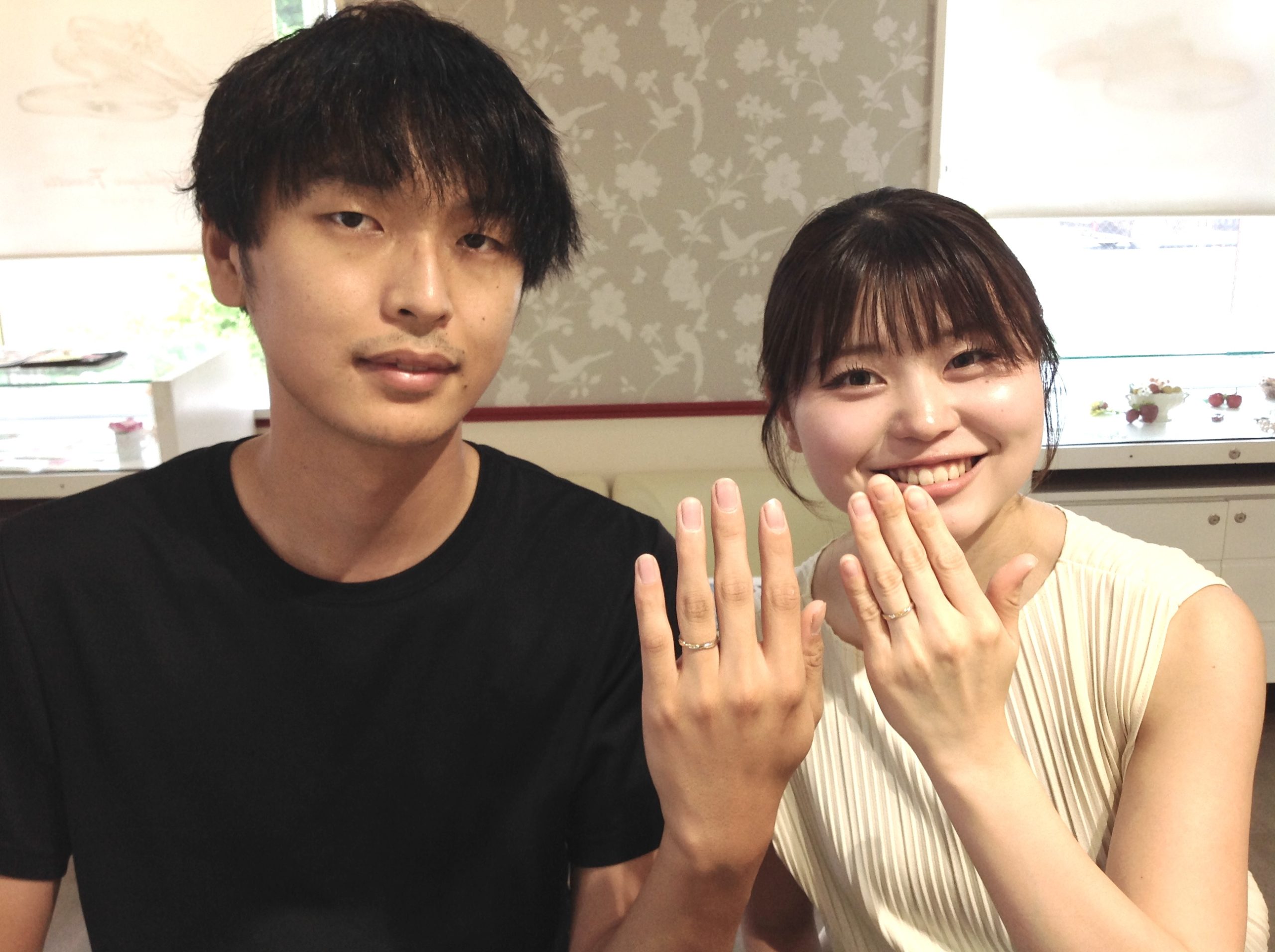高崎店で結婚指輪を購入いただいたカップル様