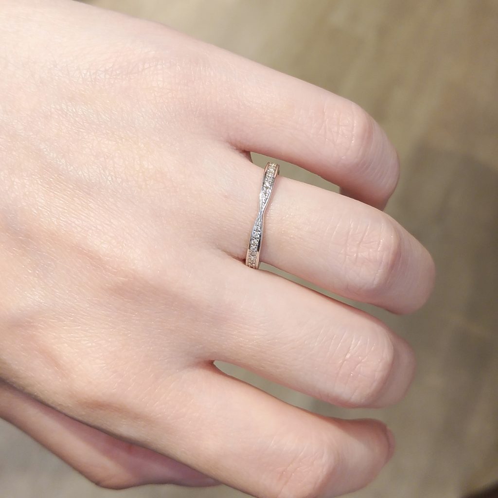 結婚指輪試着