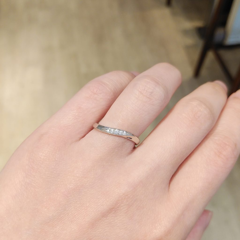 結婚指輪試着