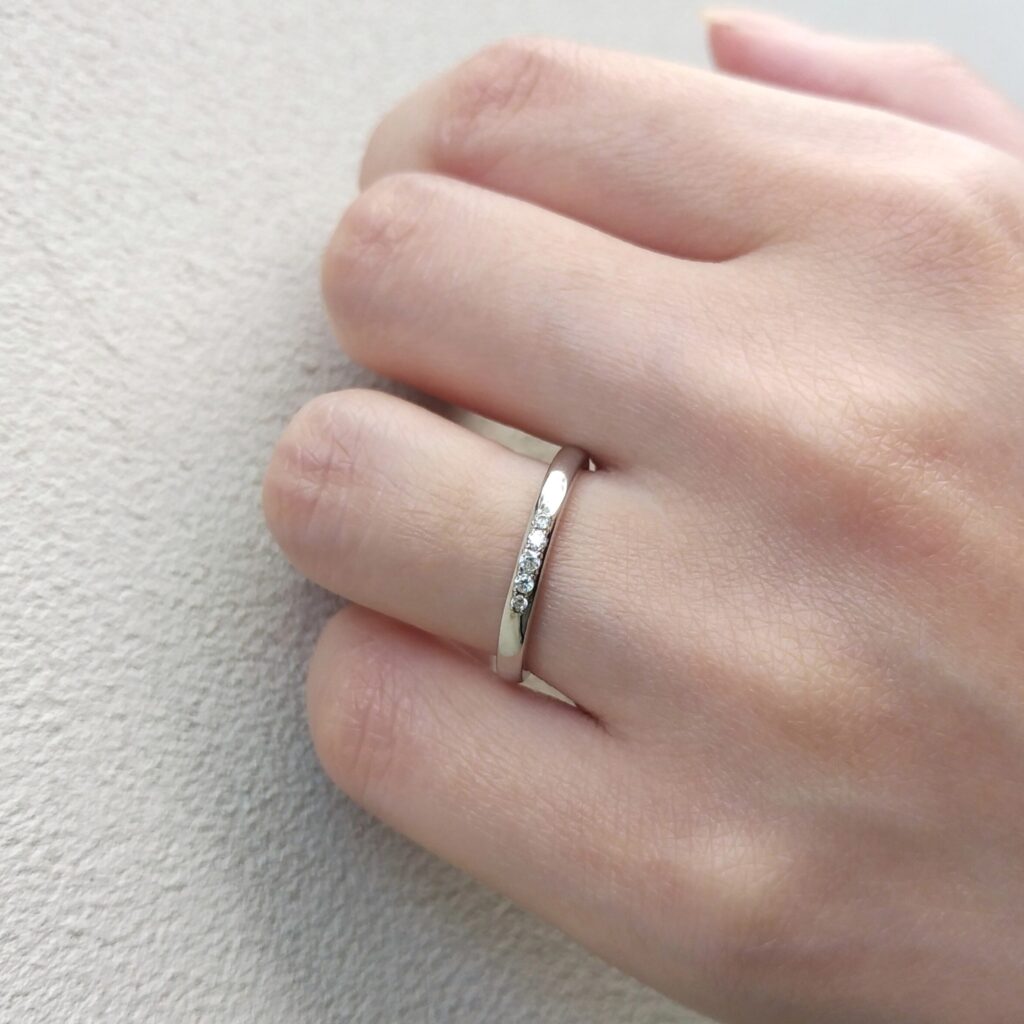 新作の結婚指輪試着