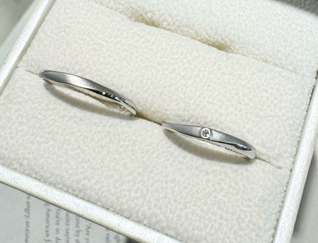 ダイヤポイント加工の結婚指輪