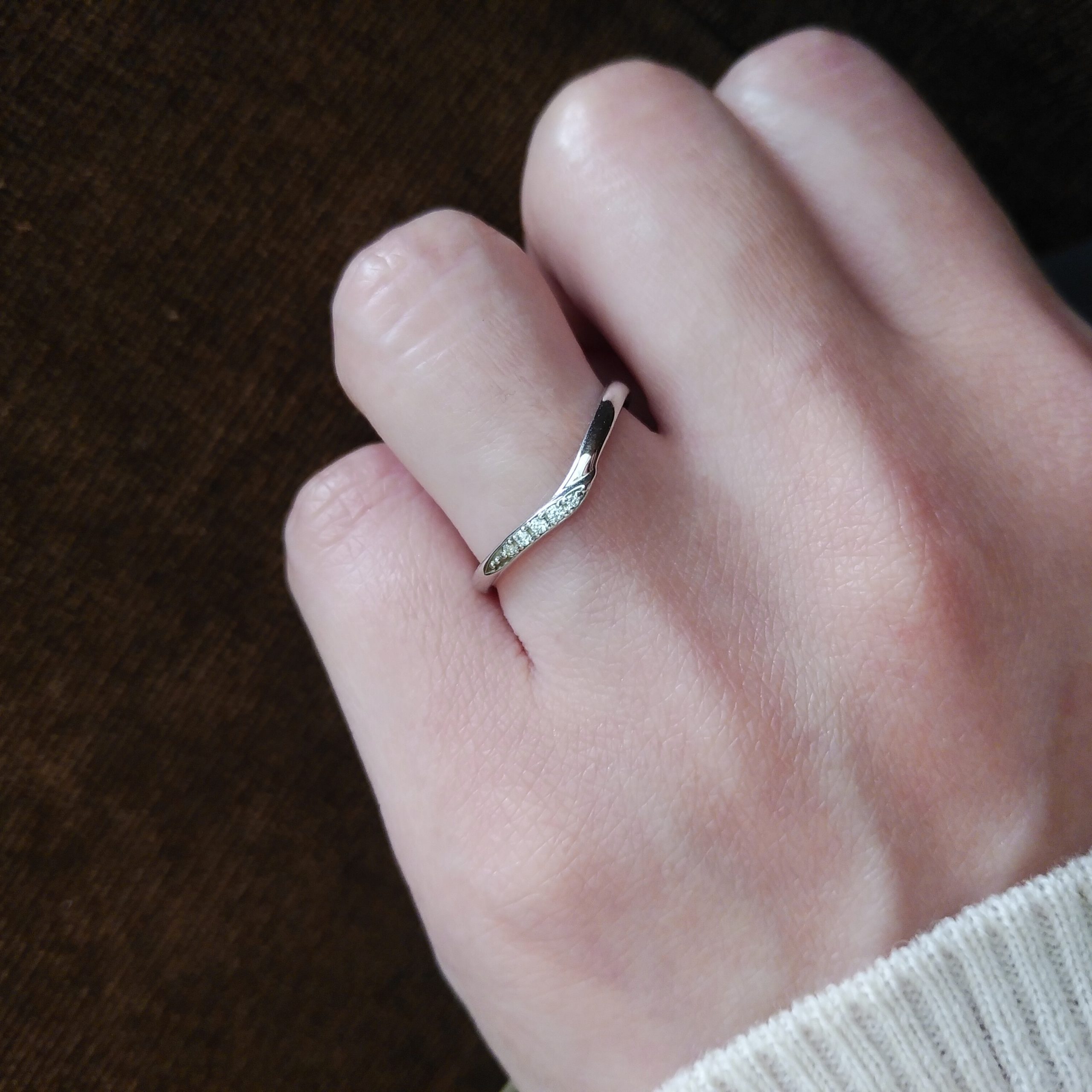 トレンドの結婚指輪試着