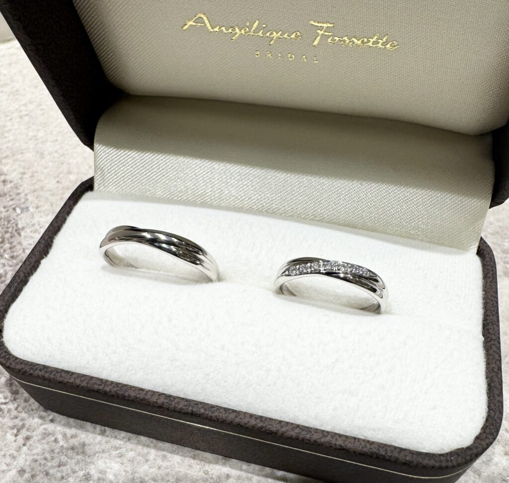 ケースに入った結婚指輪