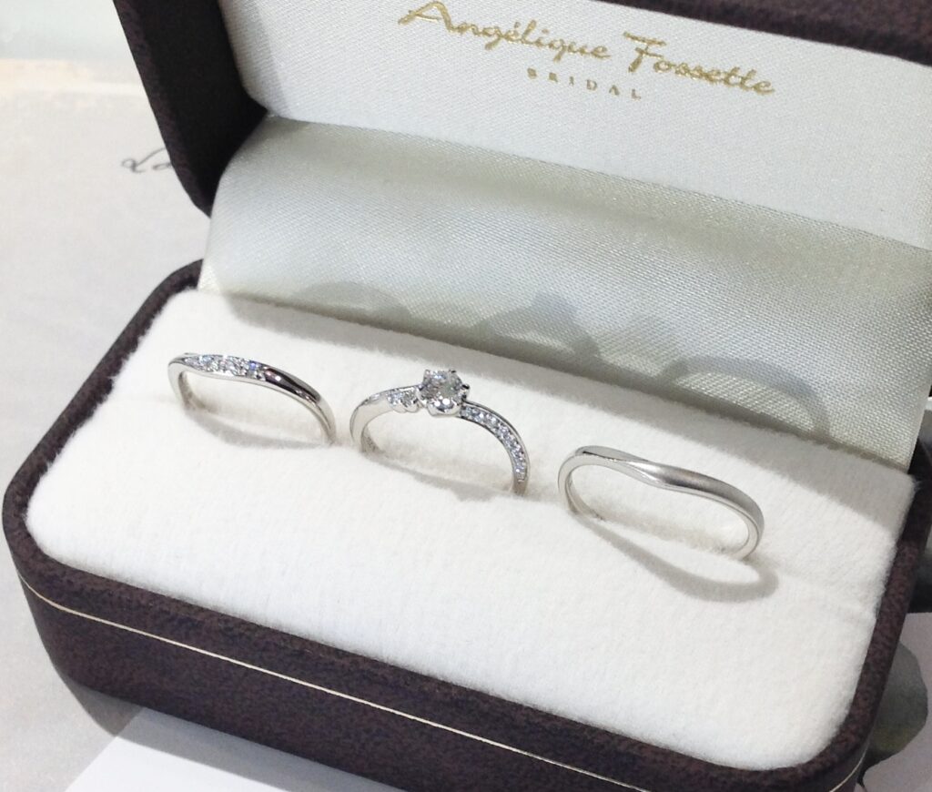 ケースに入った指輪