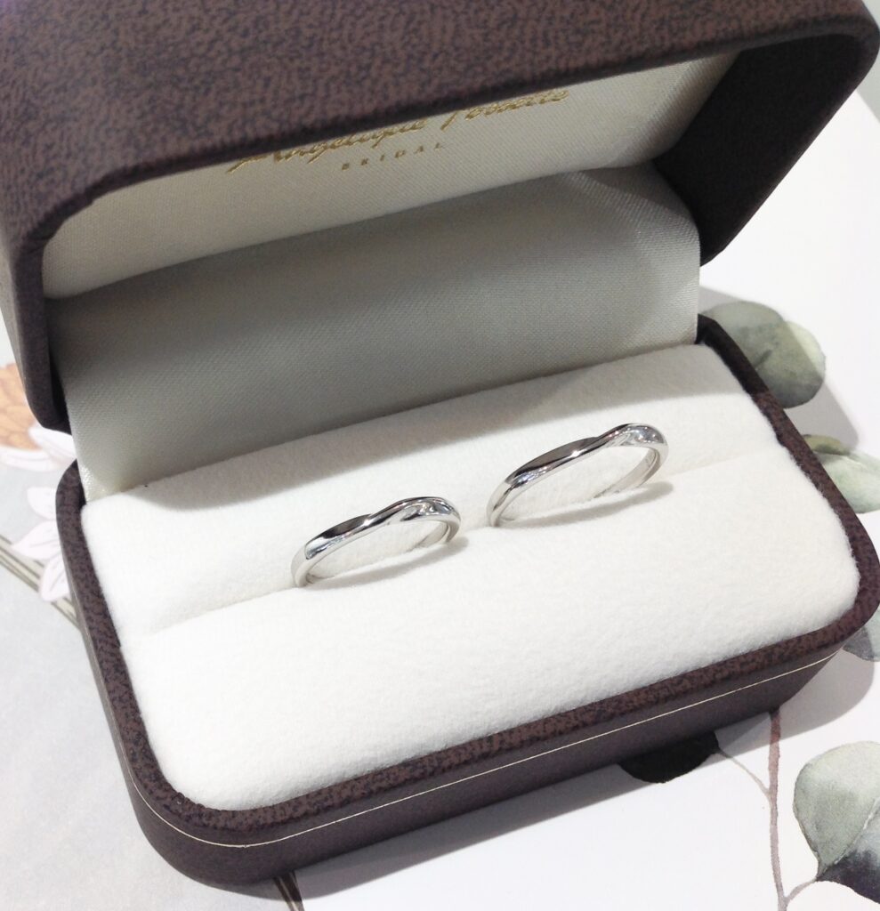 ケースに入った結婚指輪