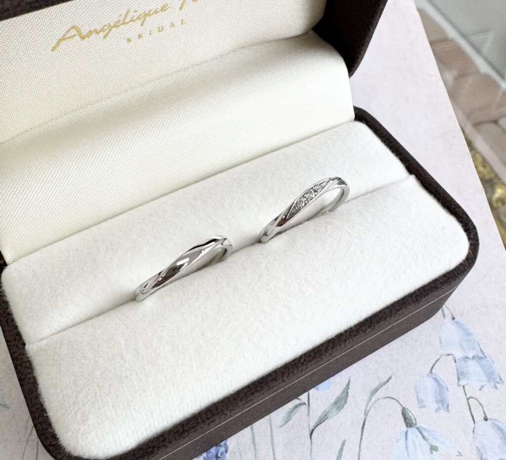 ケースに入った結婚指輪