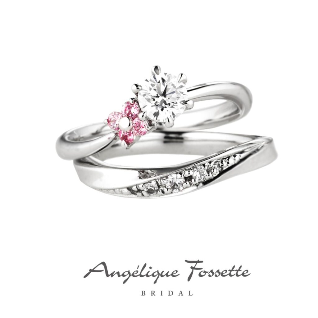 ウェーブの婚約指輪と結婚指輪