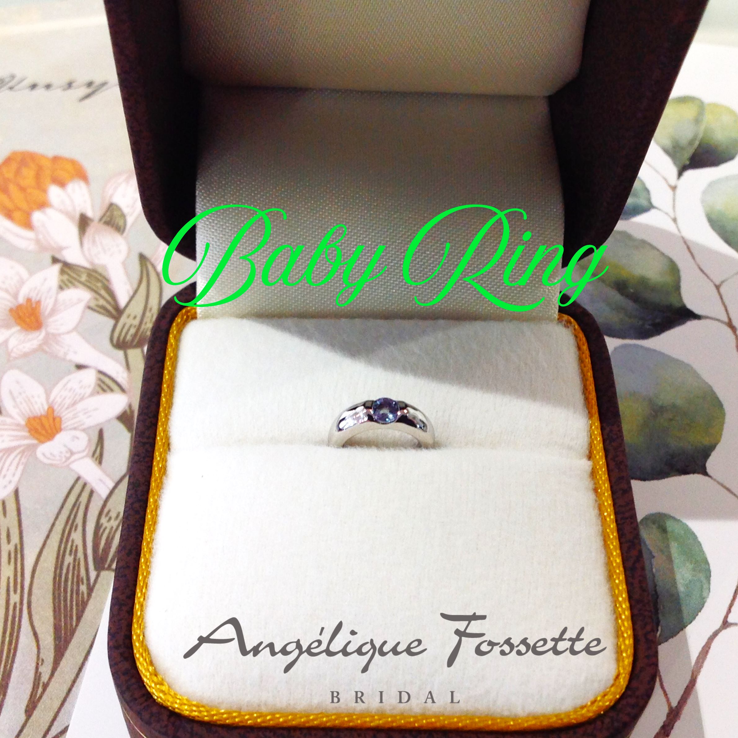 アレキサンドライトのベビーリングアイキャッチ画像