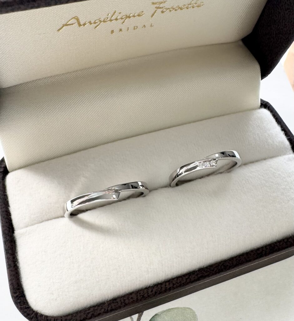 ケースに入った結婚指輪