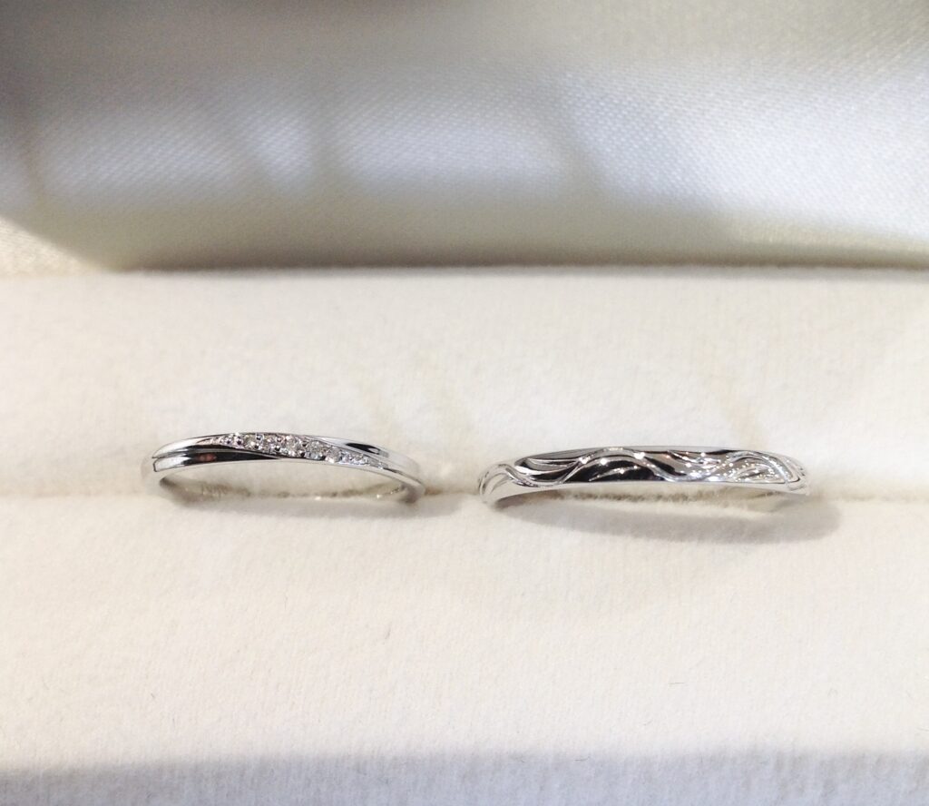 ケースに入った結婚指輪