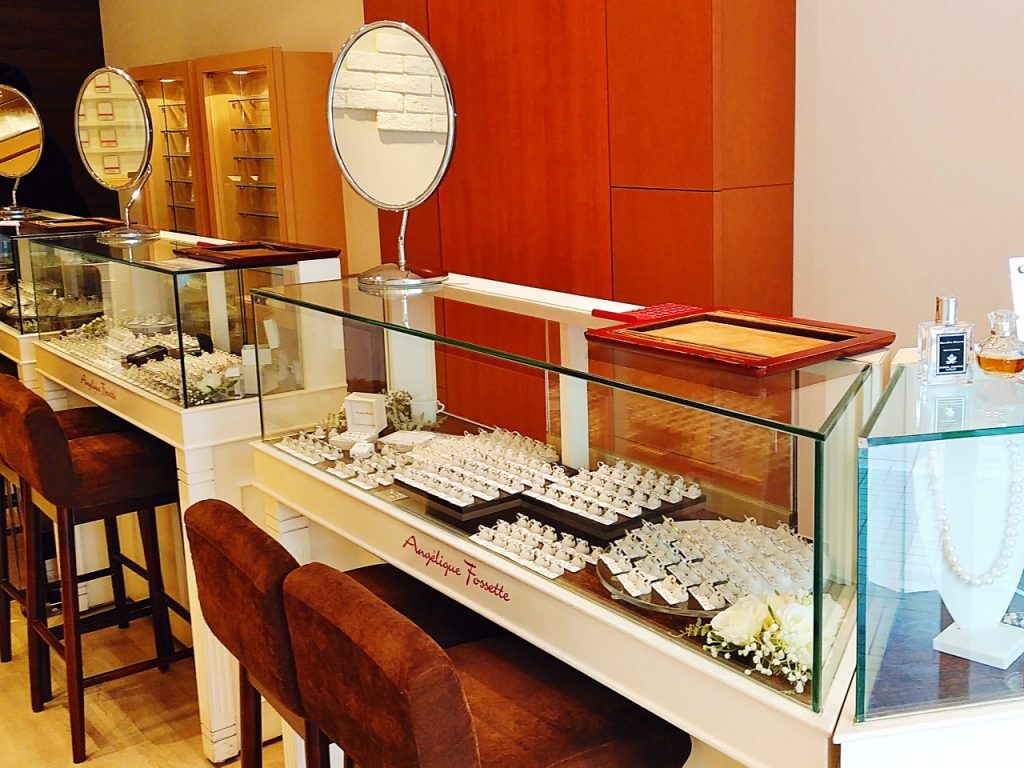 アンジェリックフォセッテ浜松店