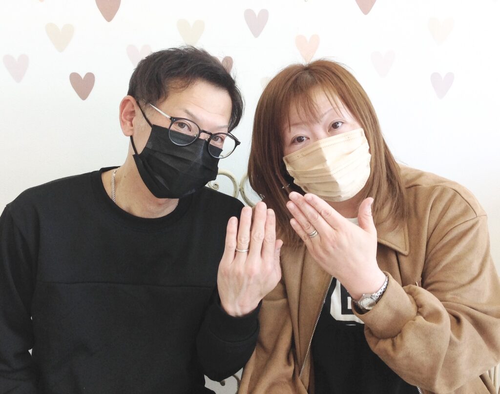 10周年記念リングをお求めいただいたご夫婦様